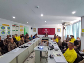 พ.ต.อ.สุรเชษฐ์ สุวรรณนพมาศ ผกก.สภ.รัตภูมิ ได้อบรม เรื่อง อบรมเสริมสร้างคุณธรรมและความโปร่งใสการต่อต้านการทุจริตและต่อต้านการรับสินบน