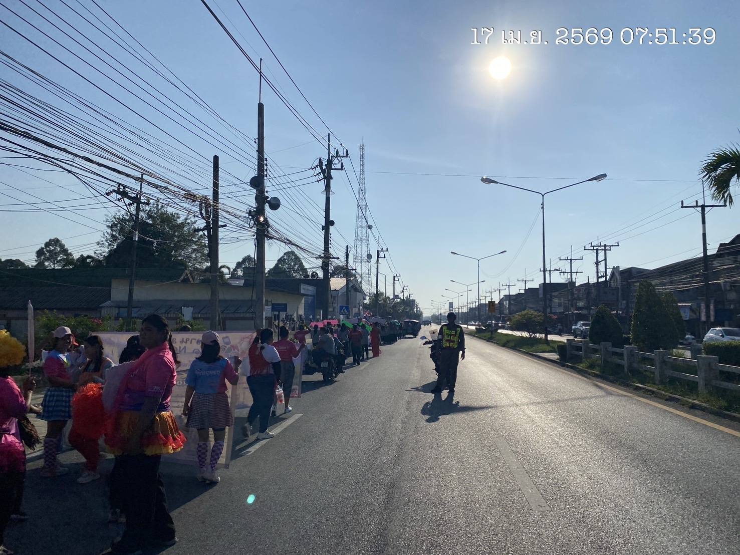 671360349_1400310518803407_2167673450233065060_n อำนวยความสะดวก รักษาความปลอดภัย ขบวนพาเหรดอาสาสมัครสาธารณสุขประจำหมู่บ้าน
