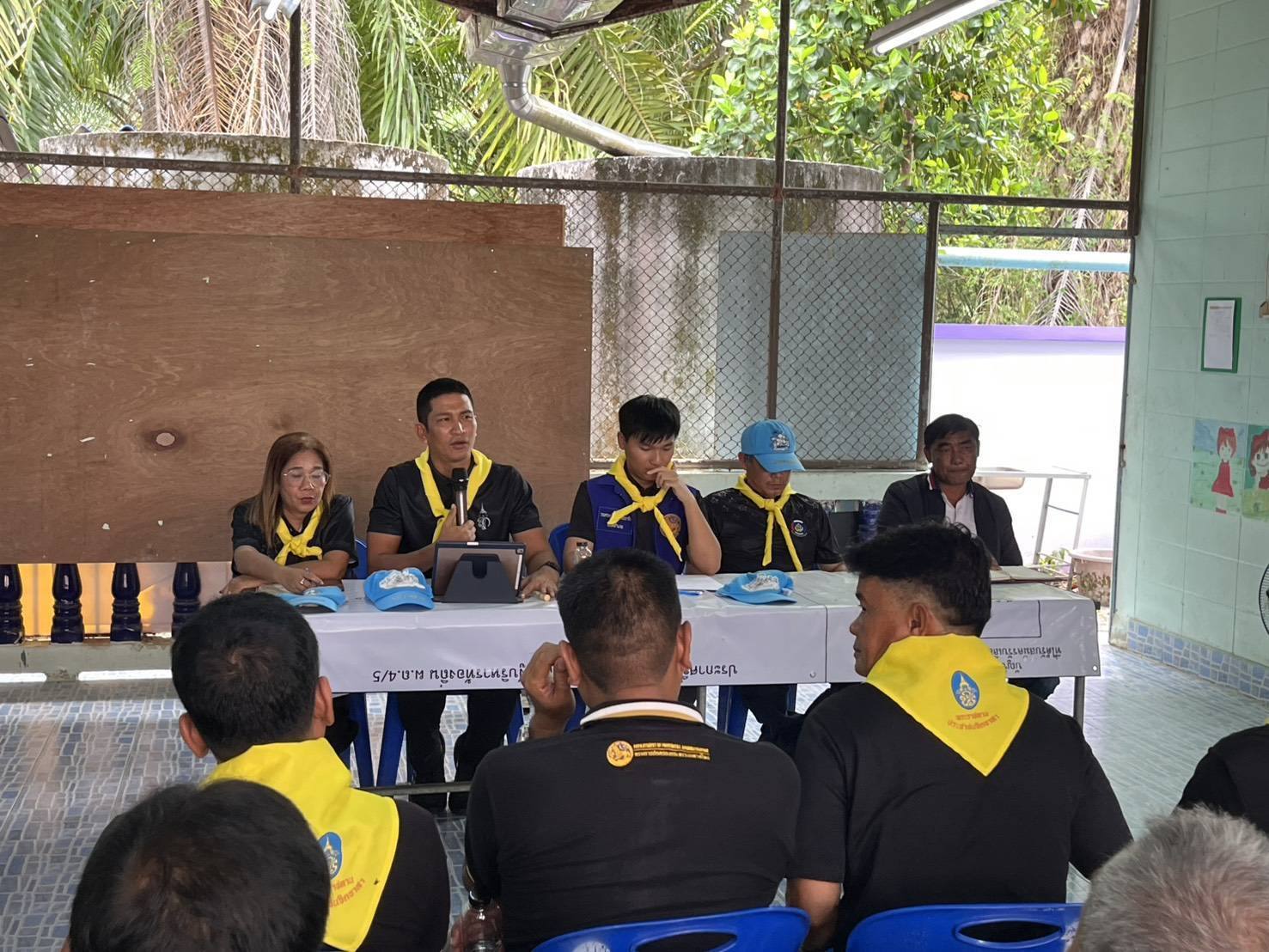 ร่วมประชุมตำบลสัญจรประจำเดือนพฤษภาคม พ.ศ.2569 และ ร่วมกันพัฒนาปรับปรุงภูมิทัศน์และปลูกต้นไม้ บริเวณที่ทำการศูนย์พัฒนาเด็กเล็กบ้านทุ่งเคี่ยม ม.10 ต.ท่าชะมวง อำเภอรัตภูมิ