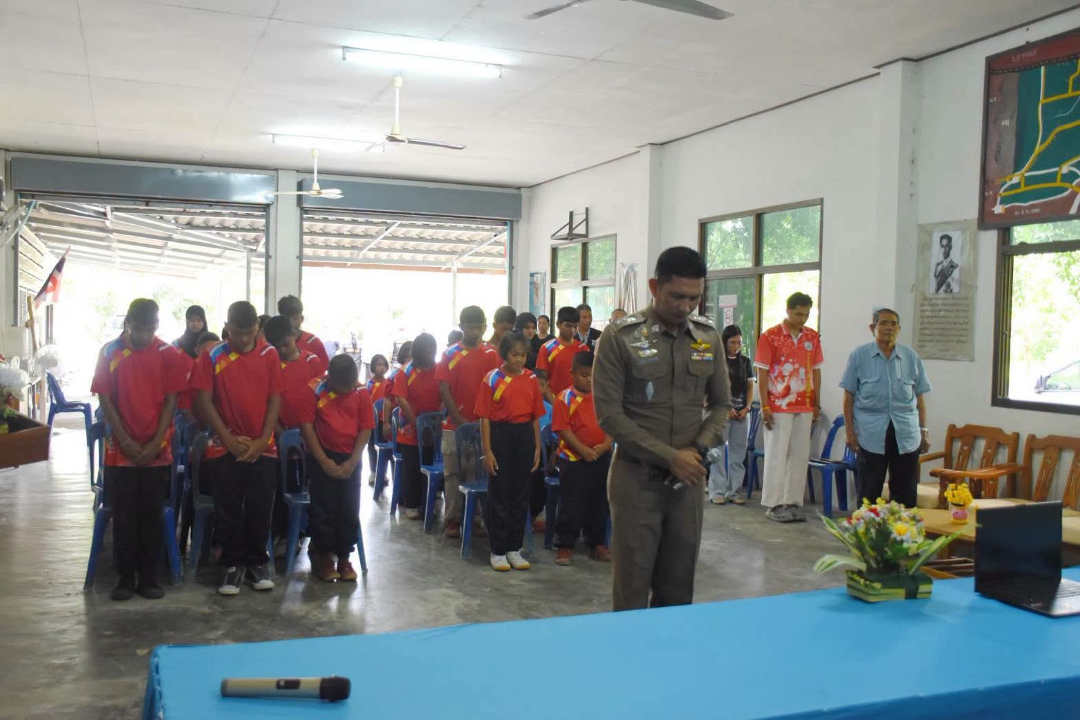 725664710_1527266148852833_2634838396760781649_n ร่วมบรรยายในหัวข้อ"โทษ พิษภัยของยาเสพติดและการป้องกันแก้ไขปัญหายาเสพติดในชุมชนและ ร่วม พิธีเปิด "โครงการรณรงค์และแก้ไขปัญหายาเสพติด To Be number One บ้านทุ่งนา ต.ท่าชะมวง