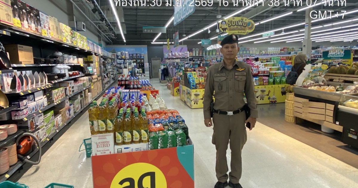 736248765_1002650486015475_6727470062757739611_n-1200x630 รอง ผกก.ป.ฯ ตรวจห้างร้านทอง ร้านสะดวกซื้อ และพบปะพูดคุยกับประชาชนในเขตพื้นที่รับผิดชอบ  เพื่อป้องกันเหตุเกี่ยวกับทรัพย์