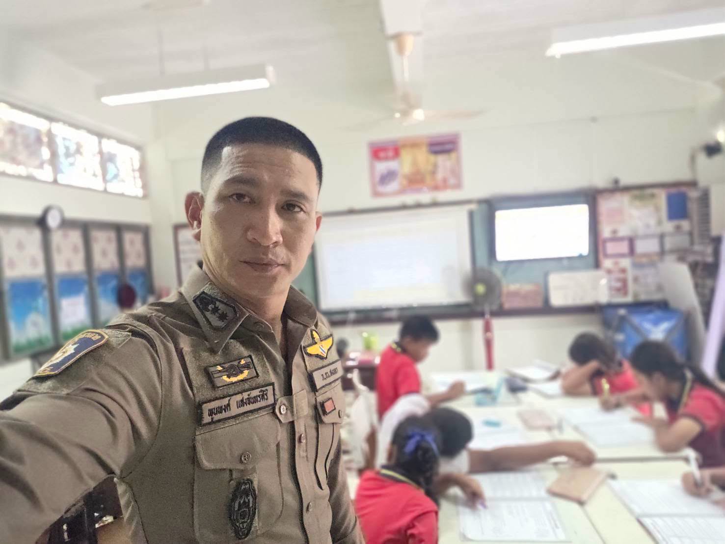 742096398_992888853522154_2086464566322572700_n สวป.(ชส)ฯ ครูตำรวจแดร์ของโครงการการศึกษาเพื่อต่อต้านการใช้ยาเสพติดในเด็กนักเรียน (D.A.R.E) ประเทศไทย โรงเรียนชุมชนบ้านโคกค่าย