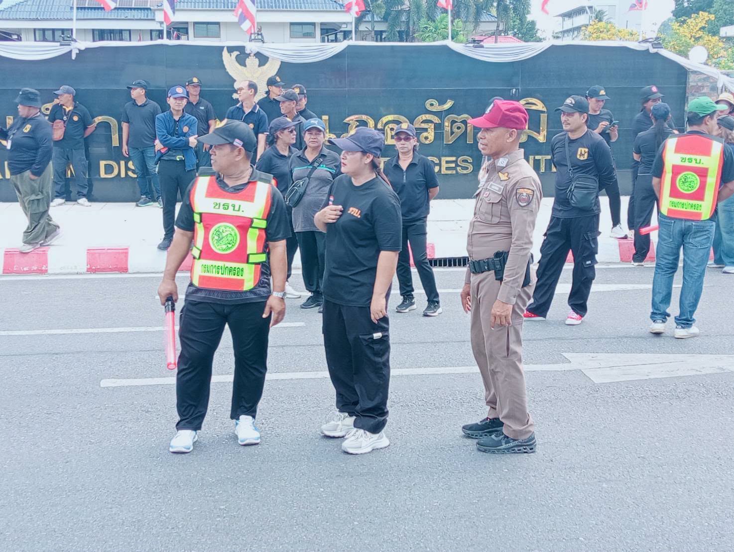 742345819_1558615609384374_8305904426342228695_n สภ.รัตภูมิ เป็นเจ้าหน้าที่วิทยากรโครงการพัฒนาศักยภาพแกนนำ ในการลดอุบัติเหตุและลดอัตราการเสียชีวิตทางถนน ในพื้นที่อำเภอรัตภูมิ